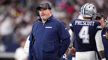 员们已在积 员们已在积